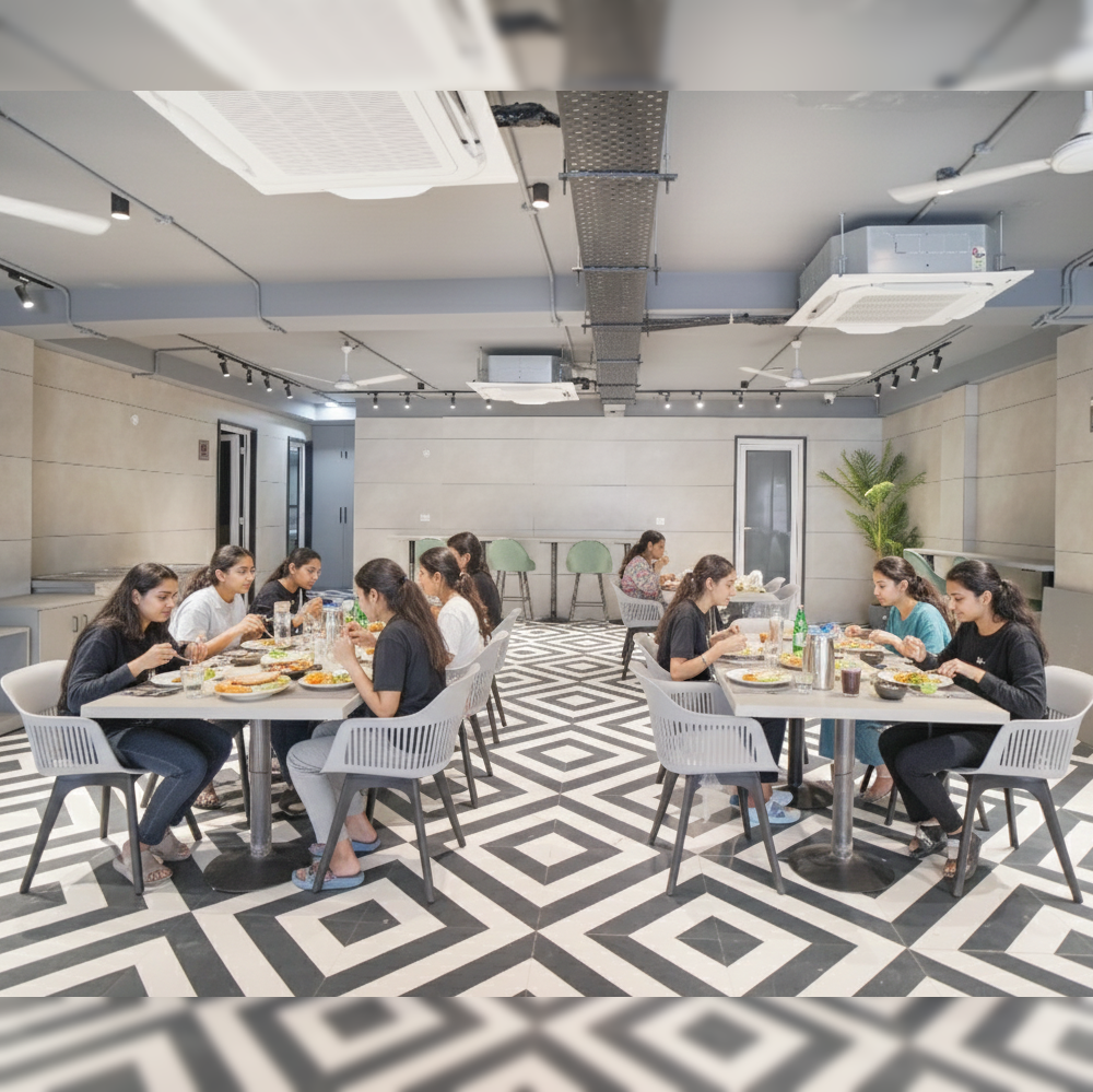 Dinning — Aspiro Living, premium girls PG in Karol Bagh